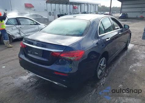 2022 Mercedes-Benz E 350 из США, поврежденный, VIN W1KZF8DB0NB069806